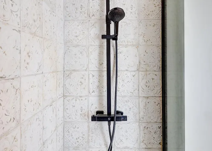 Serenty - Bright 1br Near Bastille & Marais شقة *